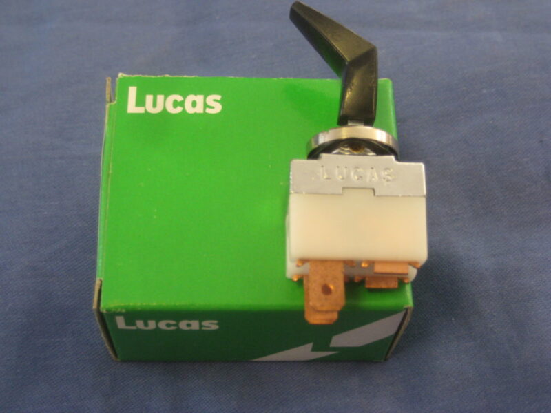 (7) MGB BHA4513 OVERDRIVE TOGGLE SWITCH 19621974