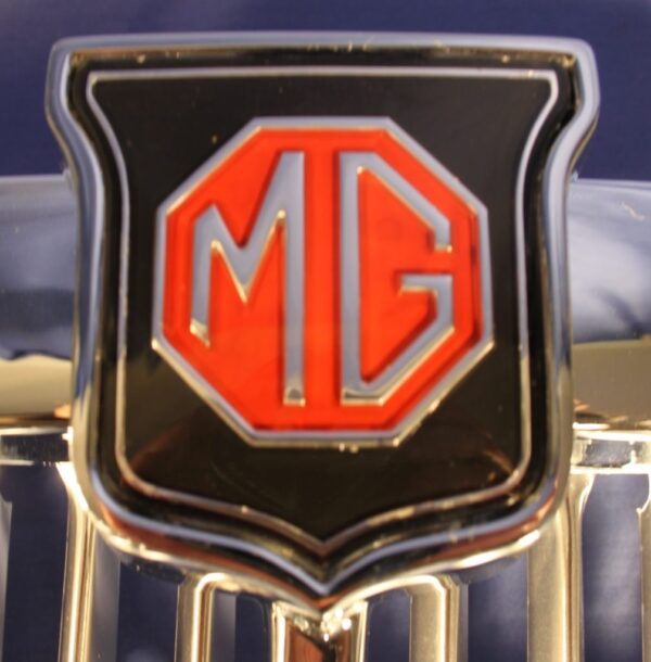 MGB MGBGT & MG Midget Black & Chrome Front Grill Badge – MG CHA544, British Made By Classic Bits