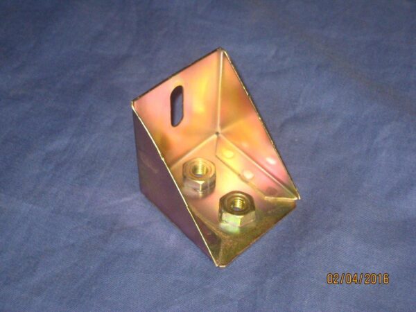 (3) MGB DOOR CHANNEL BRACKET MB70
