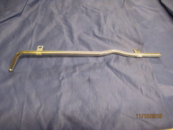 (12) MGB AHH9498 HEATER PIPE 1967 ONWARDS