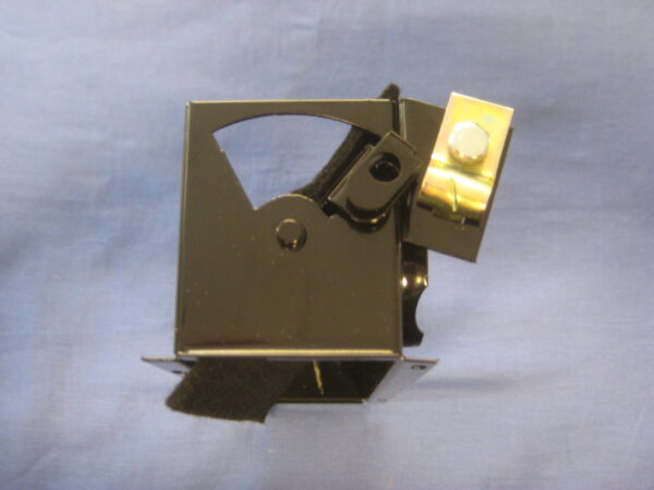 17H2286 MGB HEATER BOX FLAP - Image 3