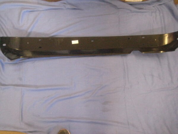 MGB LOWER REAR VALANCE MB45 1975 ON - Image 2