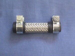 (11) MGB & MIDGET S.S BRAIDED FUEL HOSE 2.5 INCH GGT101