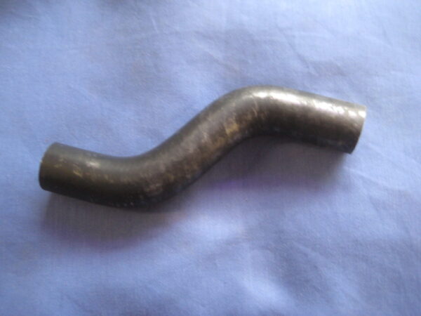 GZA1894 MGB GT V8 WATER BYPASS HOSE