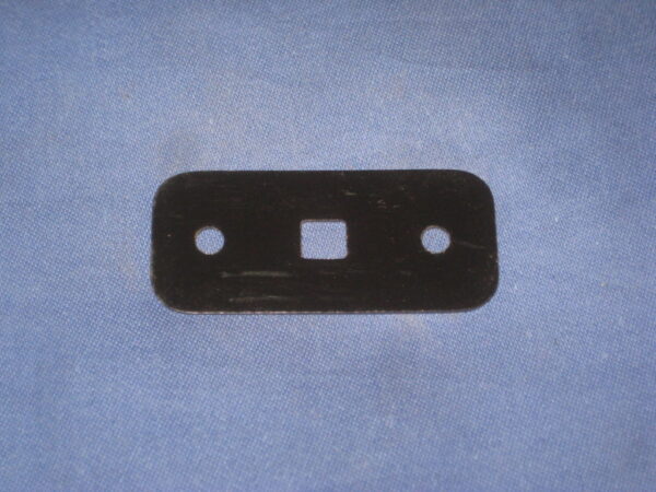 X3A2915P MGB CONSOLE ARMREST PEG LOCATING PLATE