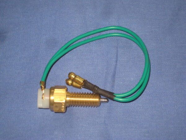 GAE191A MIDGET 1500 REVERSE LIGHT SWITCH