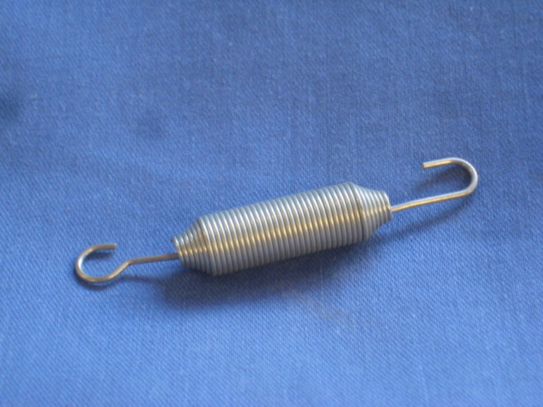 145197 MIDGET 1500 THROTTLE RETURN SPRING 23/8 The MGB Hive