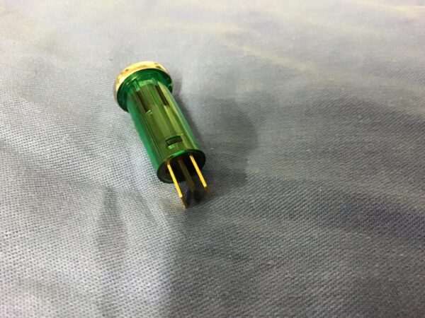 BRAND NEW AAU4824Z MGB GREEN WARNING LAMP aftermarket - Image 3