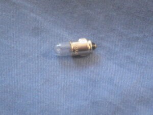 GLB281 MGB R/B CLOCK AND HEATER CONTROL BULB 2W 12V BAYONET