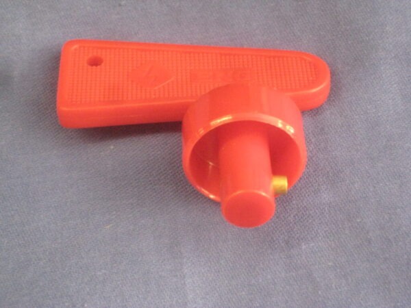 114-002  BATTERY CUT OFF SWITCH RED KEY - Image 2