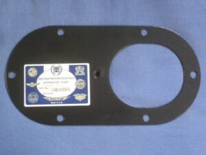 HZA1431 MGB GEARBOX TUNNEL REMOTE COVER PLATE