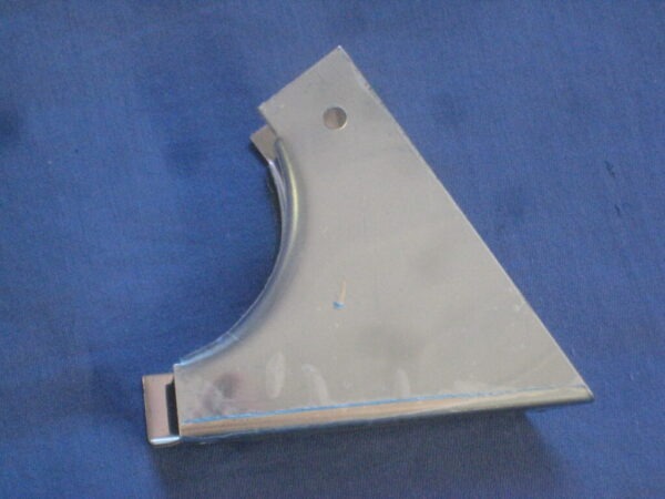 27H4899 ROADSTER 1/4 LIGHT CHROME CAPPING CORNER LH - Image 2