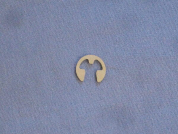 13H2023 MGB MKI DOOR LOCK SPRING CLIP