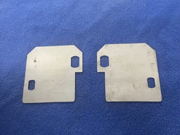 HZA4814 MGB R/B Plate, Front Bumper Mounting Plate