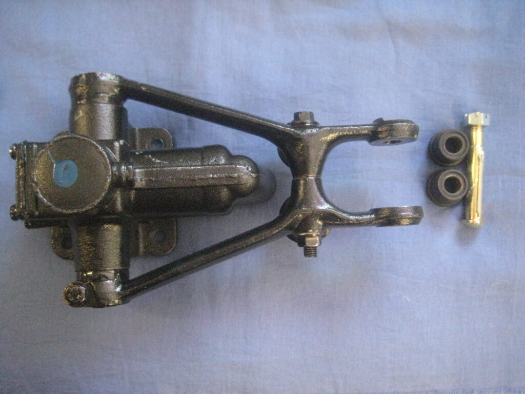 (17) MGB FRONT SHOCK DAMPER ABSORBER RECON EXCHANGE GSA119EKIT INC TOP BOLT & TOP BUSHES