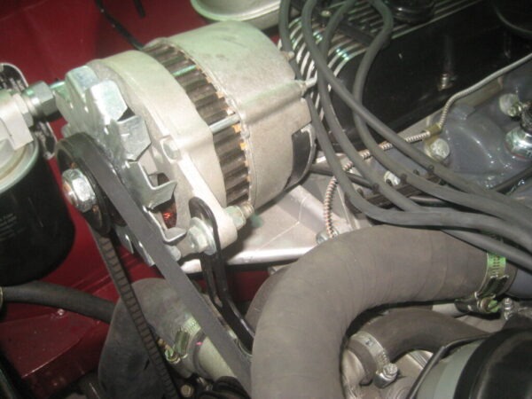 602369 MGB GT V8 ALTERNATOR MOUNTING BRACKET - Image 2