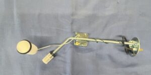 (4) ADU3218M MGB PETROL FUEL TANK METALSENDER UNIT 1976 ON