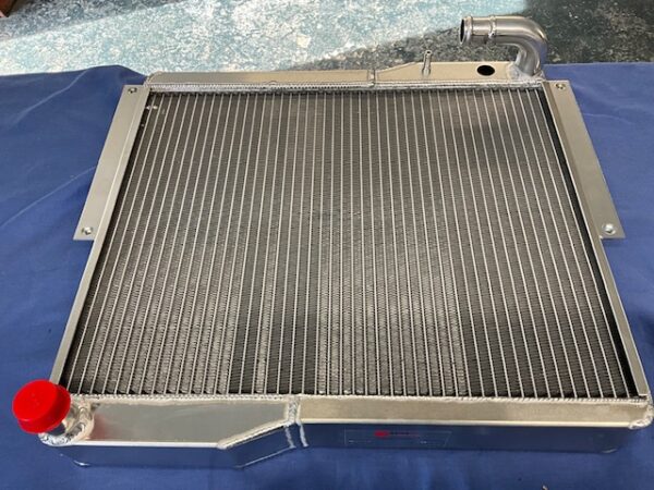 (3) MGB NRP1154AL NEW ALUMINIUM RADIATOR 1976 ON - Image 2