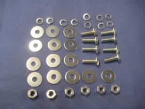 HMP813005 MGB BONNET FITTING KIT