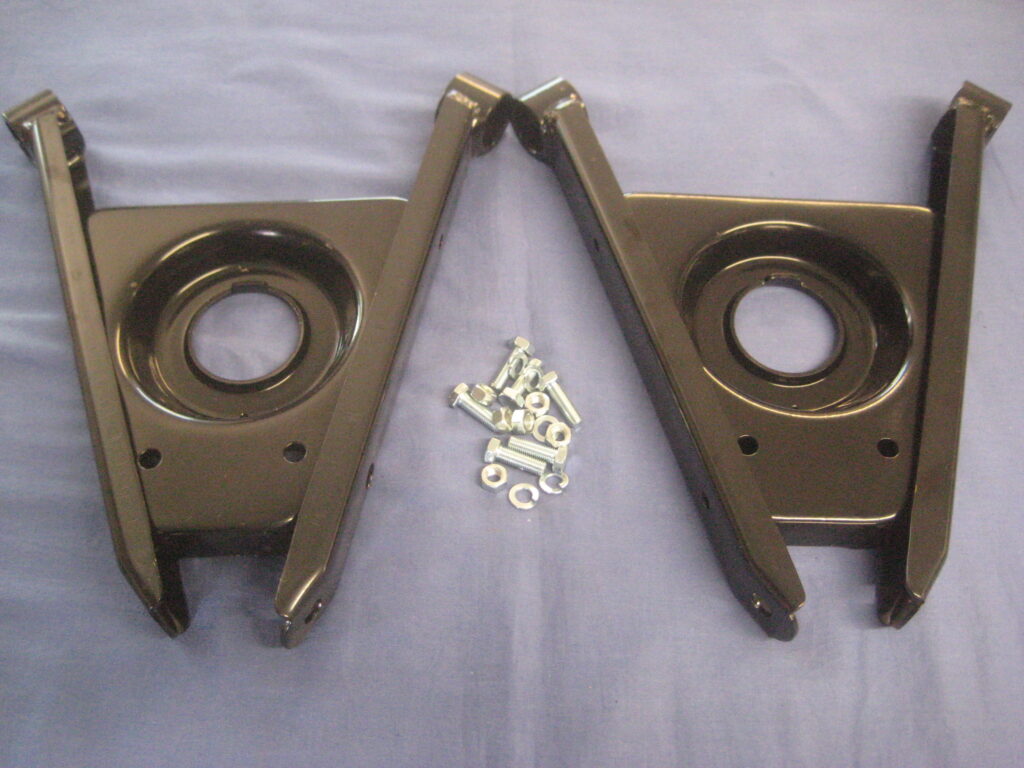 AHH5925KIT MGB SPRING PANS, WISHBONE ARMS & BOLT KIT